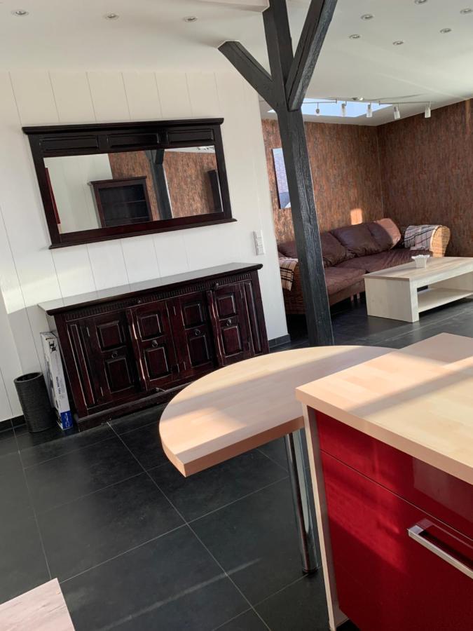 Nordsee Und City Fusslaufig - Luxeriose Fewo Mit Grossem Balkon Wilhelmshaven Bagian luar foto